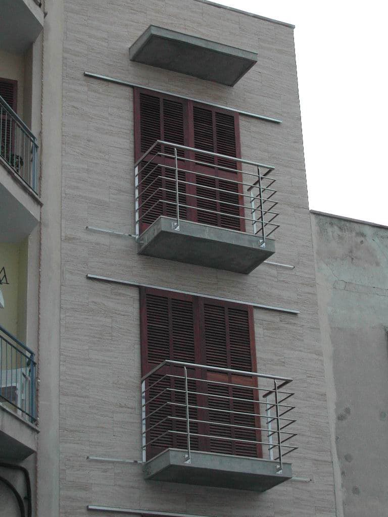 Edificios plurifamiliares - varios 8