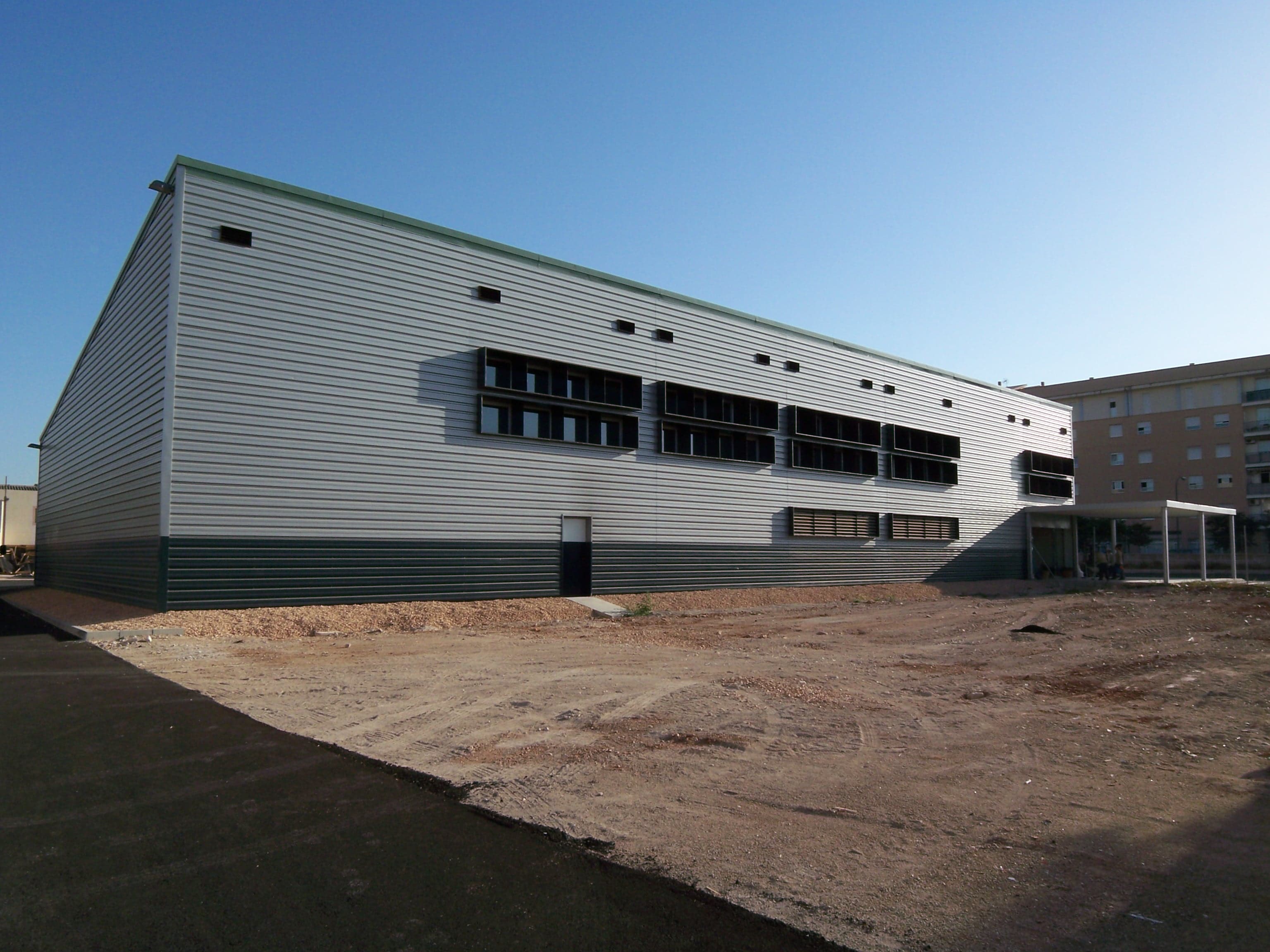 Deixalles Foundation industrial building 6