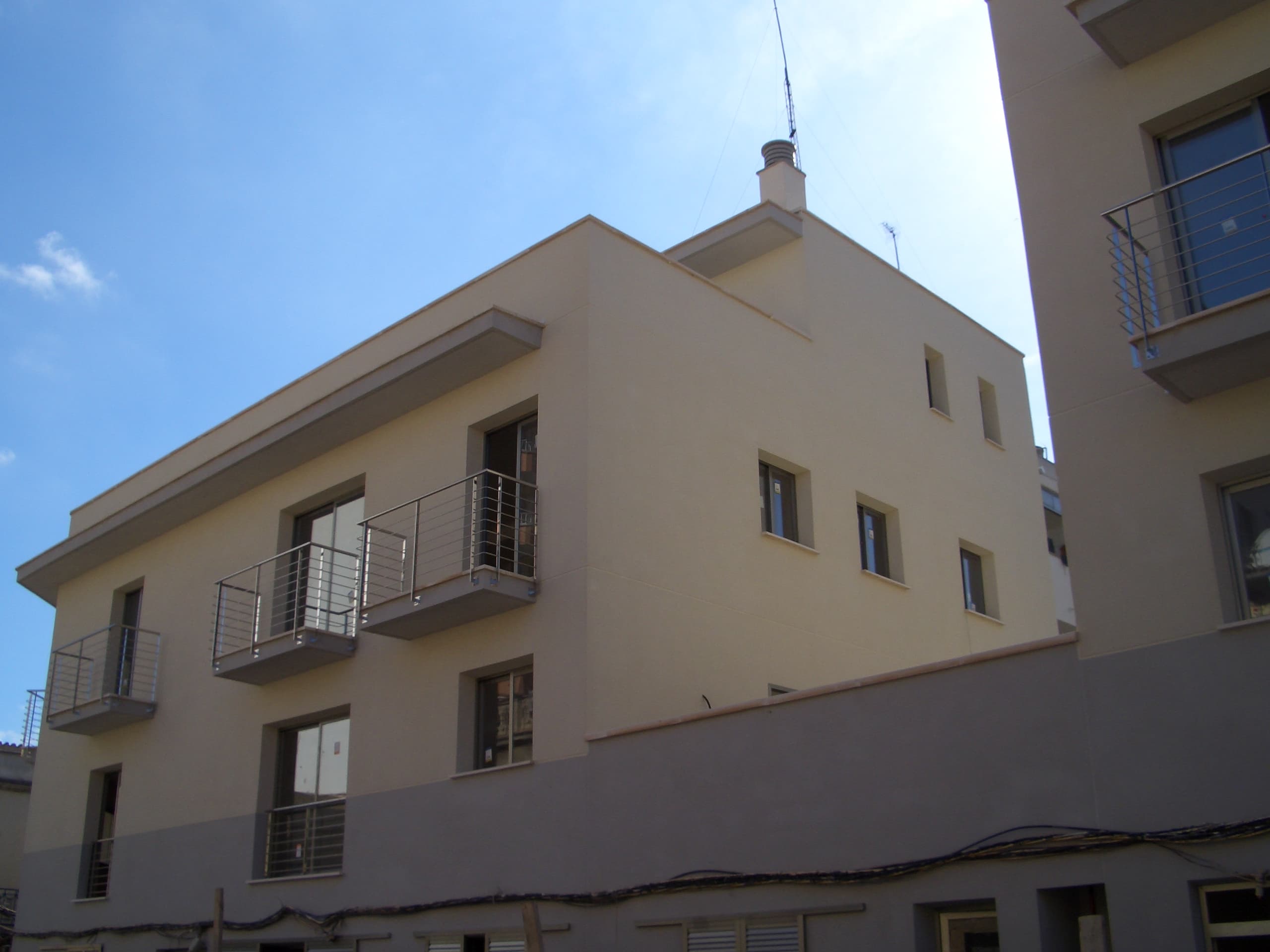 Edificios plurifamiliares - varios