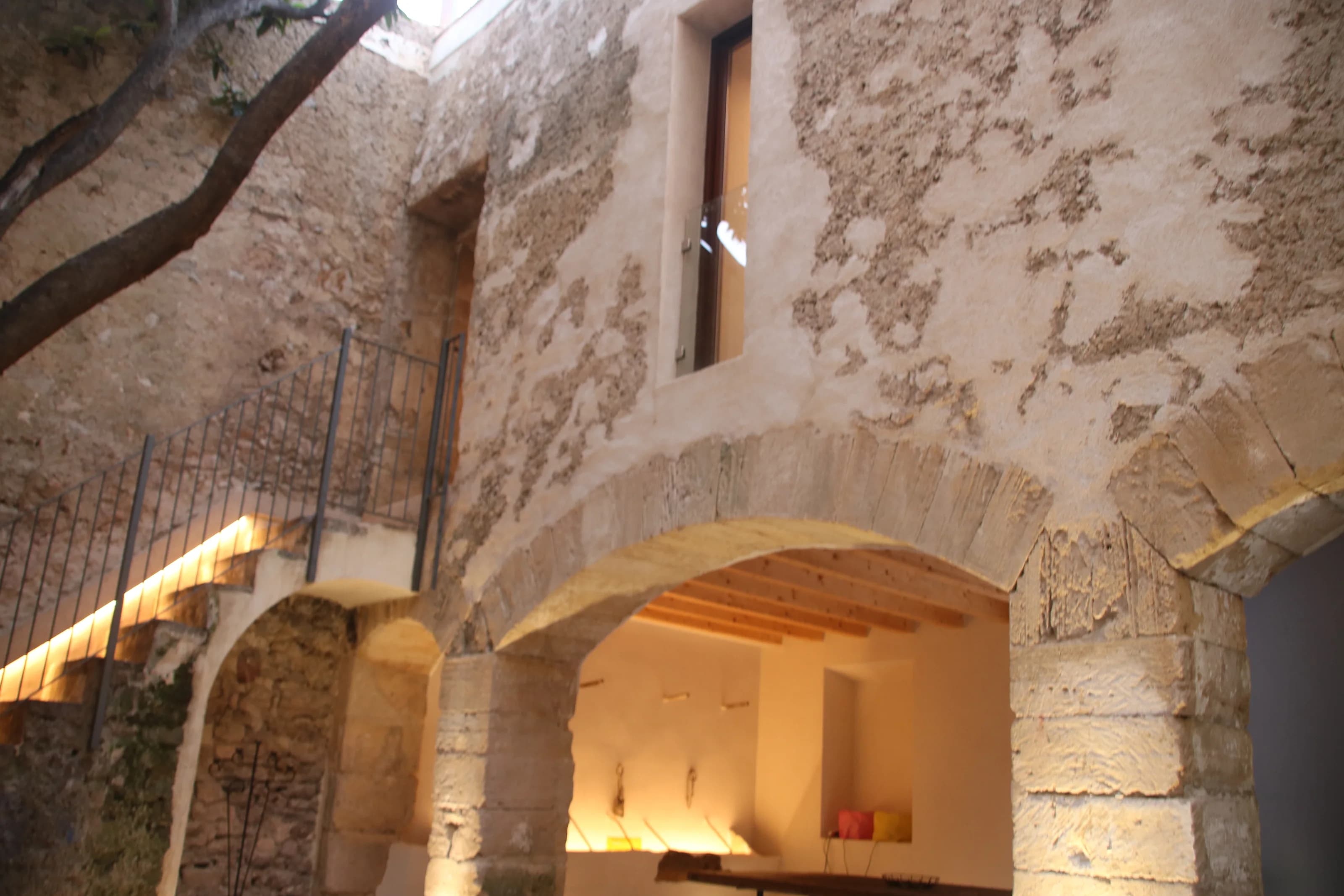 Complete housing rehabilitation 1